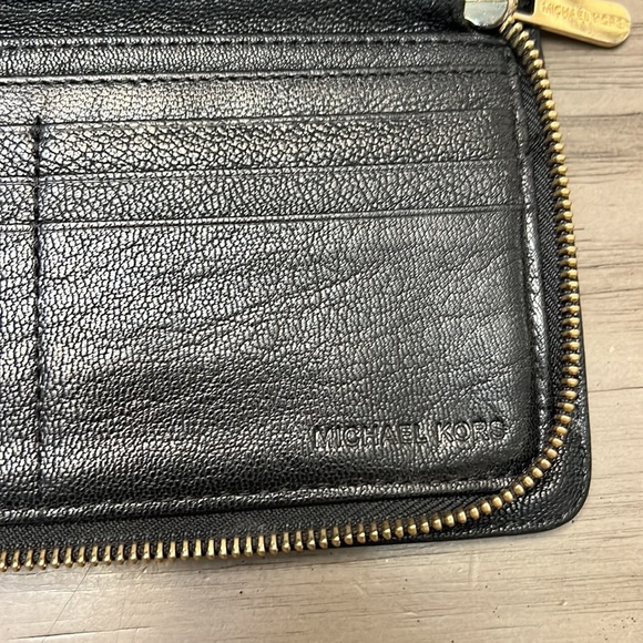 MICHAEL KORS HAMILTON BLACK LEATHER WALLET - Picture 8 of 12